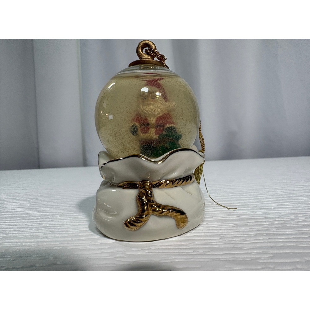 Mikasa Holiday Magic Santa Snow Globe Ornament Fine China FK015 Gold Trim S0040